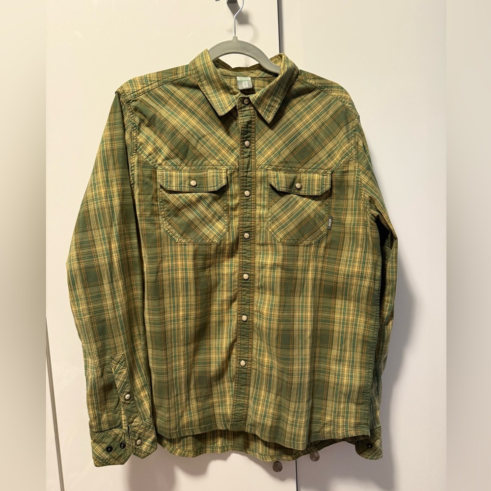 Stio Green and Yellow Flannel Plaid Button Down Shirt - Picture 2 of 11